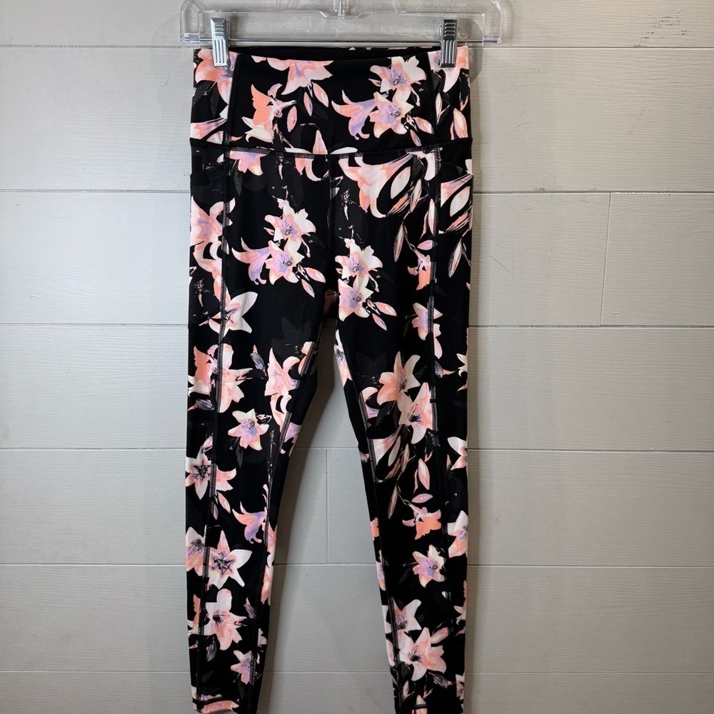 Victoria's Secret | Women's Floral Leggings